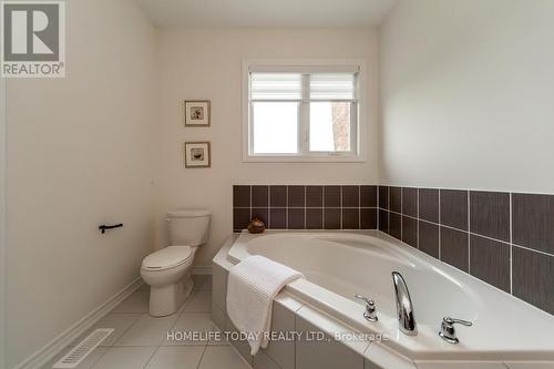 9 Hickling Lane, Ajax (Northwest Ajax), ON - Indoor Photo Showing Bathroom