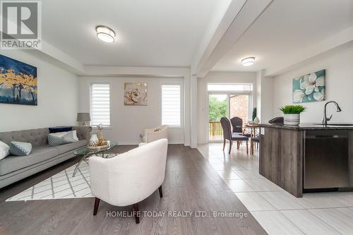 9 Hickling Lane, Ajax (Northwest Ajax), ON - Indoor Photo Showing Living Room