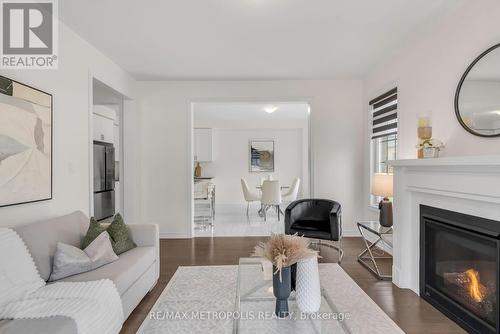 135 Connell Drive, Georgina (Keswick North), ON - Indoor Photo Showing Living Room With Fireplace