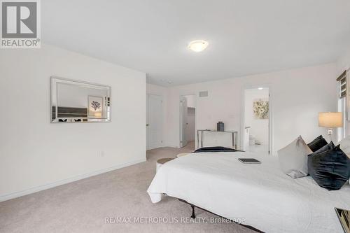 135 Connell Drive, Georgina (Keswick North), ON - Indoor Photo Showing Bedroom