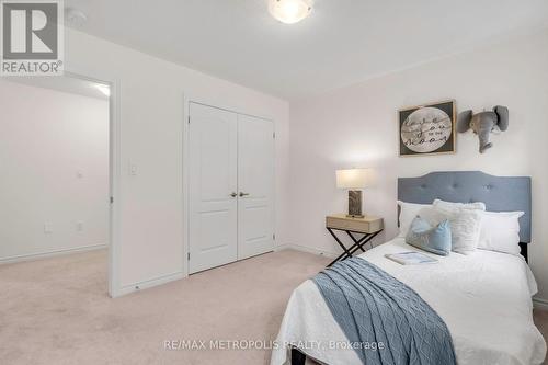 135 Connell Drive, Georgina (Keswick North), ON - Indoor Photo Showing Bedroom