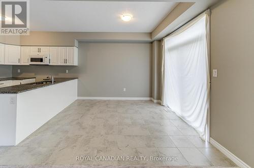 1048 Wright Drive, Midland, ON - Indoor Photo Showing Kitchen