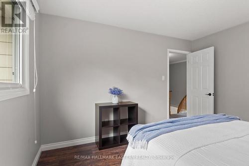 123 Creekwood Drive, Peterborough (Otonabee), ON - Indoor Photo Showing Bedroom