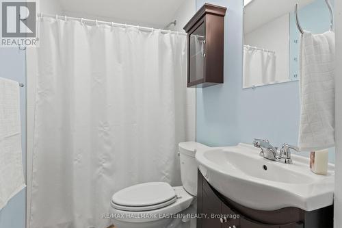 123 Creekwood Drive, Peterborough (Otonabee), ON - Indoor Photo Showing Bathroom