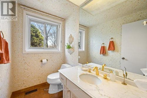 23 Balding Court, Toronto (St. Andrew-Windfields), ON - Indoor Photo Showing Bathroom