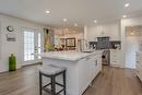 483 Walnut Crescent, Burlington, ON  - Indoor Photo Showing Kitchen With Upgraded Kitchen 