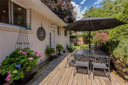 483 Walnut Crescent, Burlington, ON - Outdoor With Deck Patio Veranda