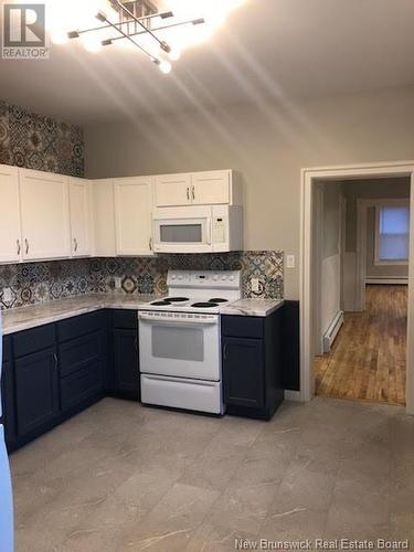 43-45 Clarendon Street, Saint John, NB - Indoor Photo Showing Kitchen