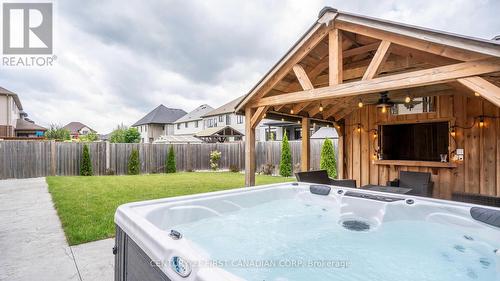 724 Jackpine Way, London, ON 