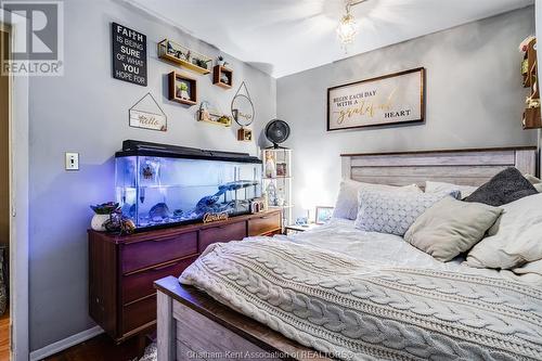 119 John Street, Chatham, ON - Indoor Photo Showing Bedroom