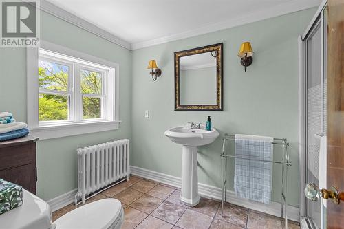 152 Water Street, Carbonear, NL - Indoor Photo Showing Bathroom