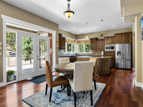 2555 Pratt Road, Kamloops, BC - Indoor Photo Showing Dining Room