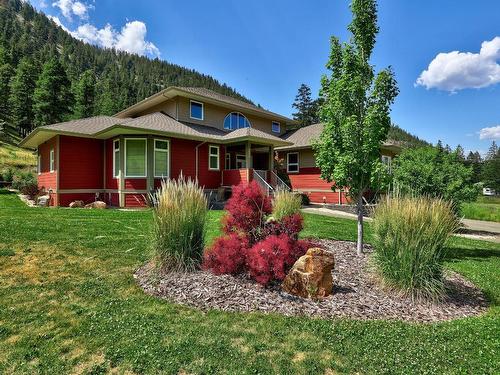 2555 Pratt Road, Kamloops, BC - Outdoor