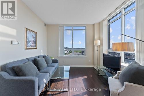 1111 - 2391 Central Park Drive, Oakville (Uptown Core), ON - Indoor Photo Showing Living Room