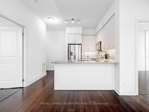 520-1185 The Queensway, Toronto, ON - Indoor Photo Showing Kitchen With Upgraded Kitchen