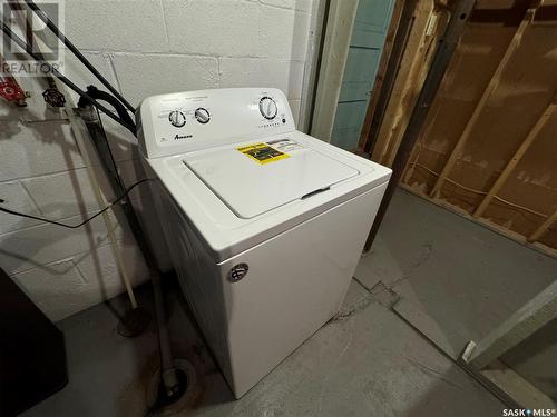 668 2Nd Avenue Ne, Preeceville, SK - Indoor Photo Showing Laundry Room