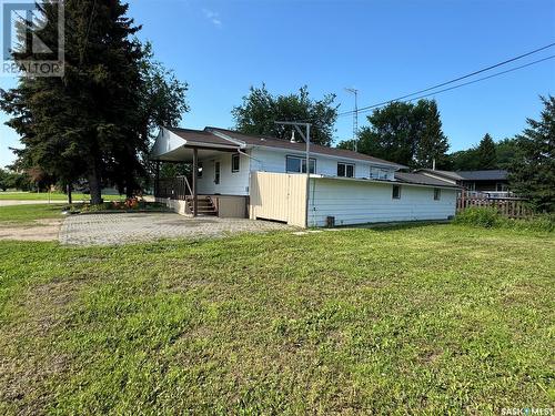 668 2Nd Avenue Ne, Preeceville, SK - Outdoor