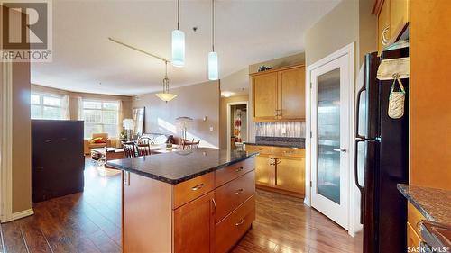 106 2102 Heseltine Road, Regina, SK - Indoor Photo Showing Kitchen