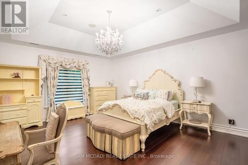 1180 Birchview Drive, Mississauga (Lorne Park), ON - Indoor Photo Showing Bedroom