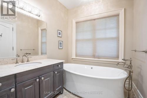 1180 Birchview Drive, Mississauga (Lorne Park), ON - Indoor Photo Showing Bathroom