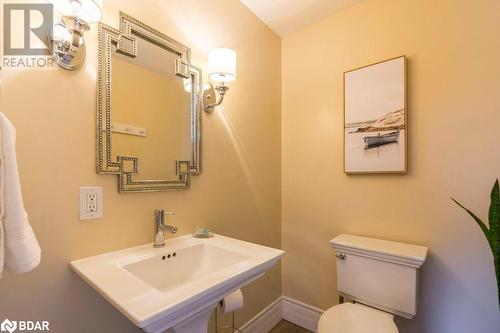 218 Foster Avenue, Belleville, ON - Indoor Photo Showing Bathroom