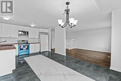 8 Lake Court, Belleville, ON - Indoor Photo Showing Kitchen