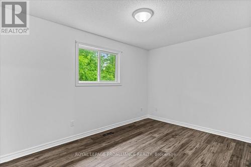 8 Lake Court, Belleville, ON - Indoor Photo Showing Other Room