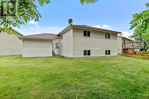 8 Lake Court, Belleville, ON - Outdoor With Exterior