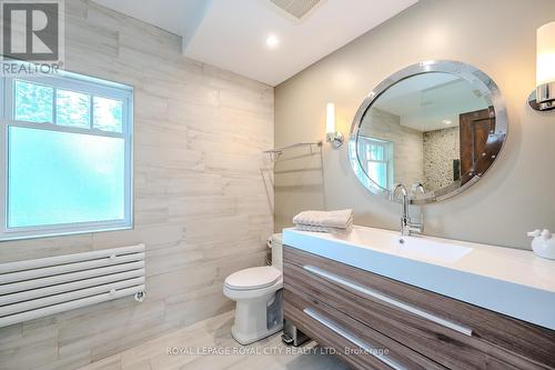 2 Ardmay Crescent, Guelph (Central East), ON - Indoor Photo Showing Bathroom