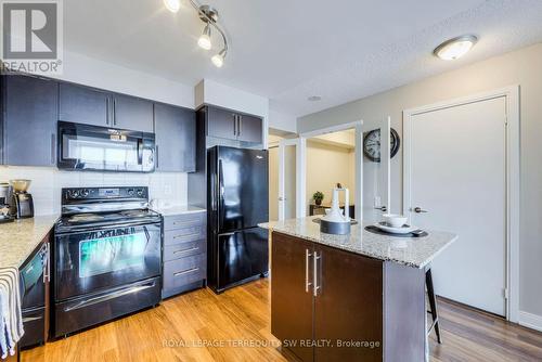 1451 - 25 Viking Lane, Toronto (Islington-City Centre West), ON - Indoor Photo Showing Kitchen