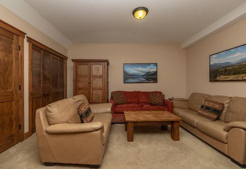 23 - 1301 Gerry Sorensen Way, Kimberley, BC - Indoor Photo Showing Living Room