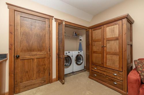 23 - 1301 Gerry Sorensen Way, Kimberley, BC - Indoor Photo Showing Laundry Room