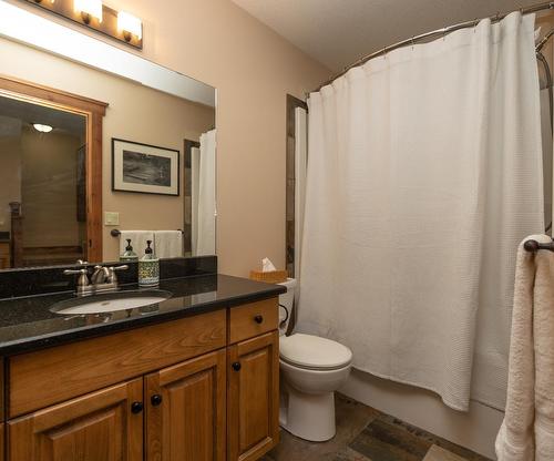 23 - 1301 Gerry Sorensen Way, Kimberley, BC - Indoor Photo Showing Bathroom