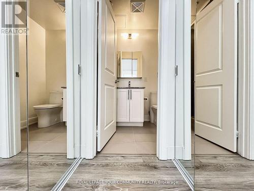 1202A - 9608 Yonge Street, Richmond Hill (North Richvale), ON - Indoor Photo Showing Bathroom