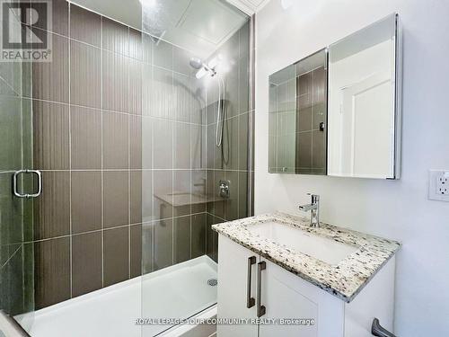 1202A - 9608 Yonge Street, Richmond Hill (North Richvale), ON - Indoor Photo Showing Bathroom