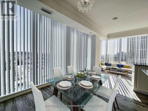 1202A - 9608 Yonge Street, Richmond Hill (North Richvale), ON - Indoor Photo Showing Dining Room