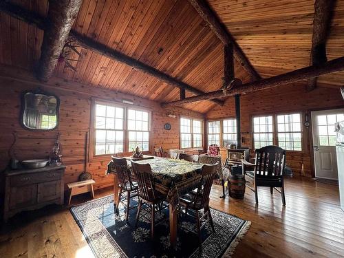 Pcl 1288 Labyrinth Bay, Kenora, ON - Indoor Photo Showing Dining Room