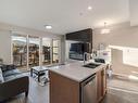 407-91 Chapel St, Nanaimo, BC  - Indoor Photo Showing Kitchen With Double Sink 