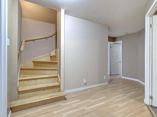 Escalier - 7650 Rue Laffite, Brossard, QC - Indoor Photo Showing Other Room