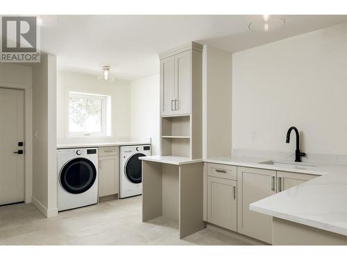 2632 Forsyth Drive, Penticton, BC - Indoor Photo Showing Laundry Room