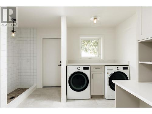 2632 Forsyth Drive, Penticton, BC - Indoor Photo Showing Laundry Room