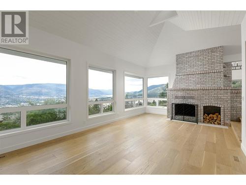 2632 Forsyth Drive, Penticton, BC - Indoor Photo Showing Other Room With Fireplace