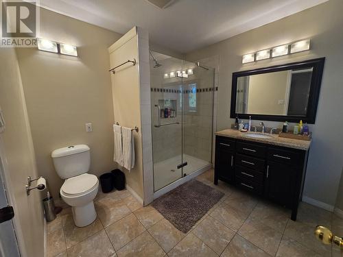 5416 Mcconnell Crescent, Terrace, BC - Indoor Photo Showing Bathroom