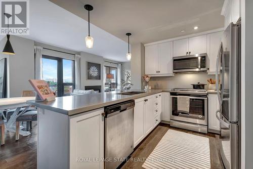 510 - 181 James Street N, Hamilton (Strathcona), ON - Indoor Photo Showing Kitchen With Upgraded Kitchen