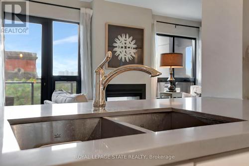 510 - 181 James Street N, Hamilton (Strathcona), ON - Indoor Photo Showing Kitchen