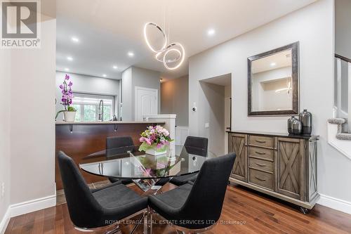 10 - 5080 Fairview Street, Burlington (Appleby), ON - Indoor Photo Showing Dining Room