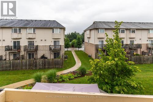 10 - 5080 Fairview Street, Burlington (Appleby), ON - Outdoor With Balcony