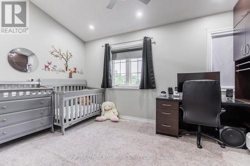 10 - 5080 Fairview Street, Burlington (Appleby), ON - Indoor Photo Showing Bedroom