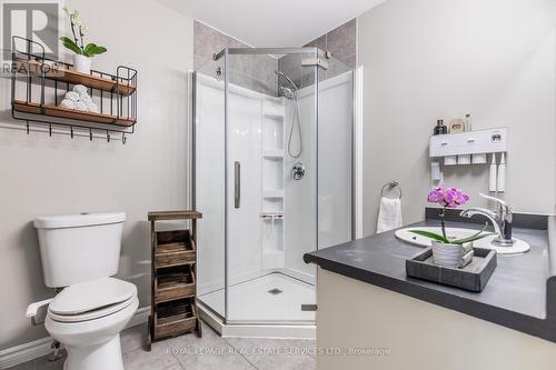 10 - 5080 Fairview Street, Burlington (Appleby), ON - Indoor Photo Showing Bathroom