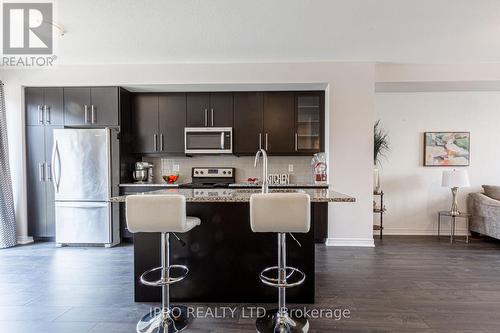 103 - 1890 Rymal Road, Hamilton (Hannon), ON - Indoor Photo Showing Kitchen With Stainless Steel Kitchen With Upgraded Kitchen